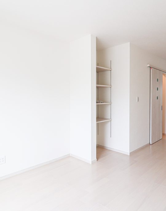 小回りの利くＬ字型キッチン！90°に動くだけでコンロとシンクでの作業が可能