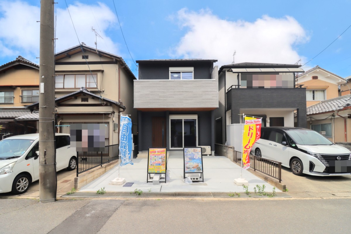 「ドリームホーム篠町篠上北裏」ぽかぽか南向き🌞前道６ｍ＆間口６ｍ！駐車２台可能！