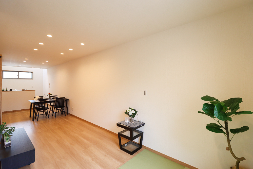 「ドリームタウン太秦森ケ西町」地下鉄「太秦天神川」駅徒歩９分＆京福太秦広隆寺駅徒歩６分！即内覧＆入居可能！