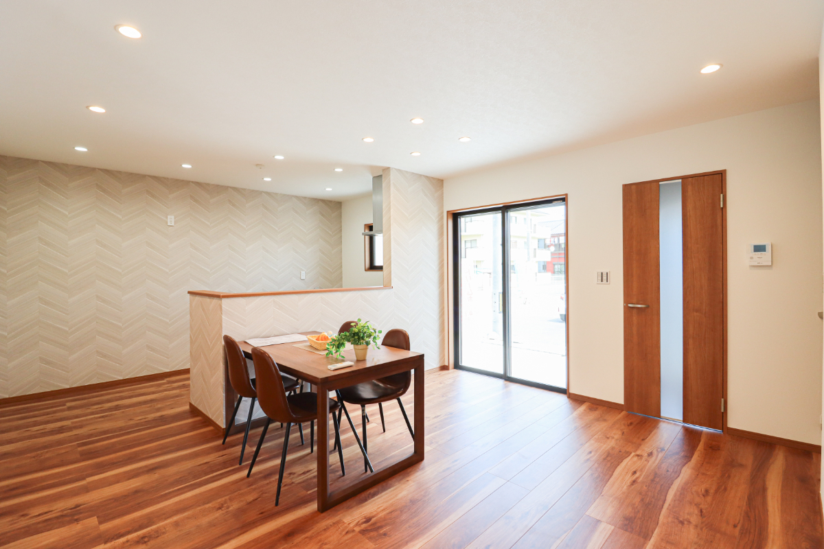 「ドリームタウン山田南山田町:2号地」コミュニティが広がる15の家族の夢のまち!前道6m&間口7.5m!