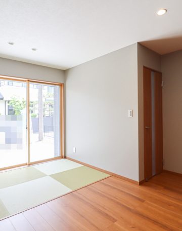 「ドリームホーム篠町篠上北裏」ぽかぽか南向き🌞前道６ｍ＆間口６ｍ！駐車２台可能！