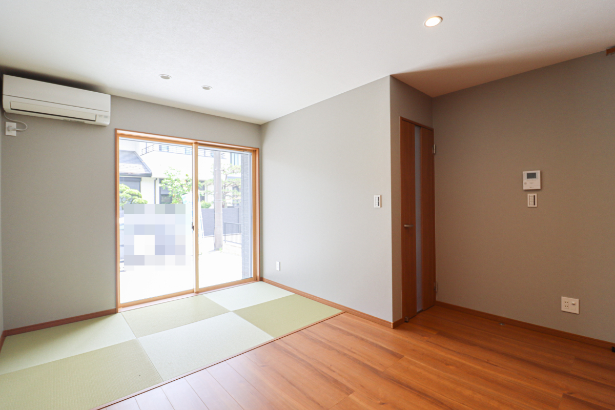 「ドリームホーム篠町篠上北裏」ぽかぽか南向き🌞前道６ｍ＆間口６ｍ！駐車２台可能！