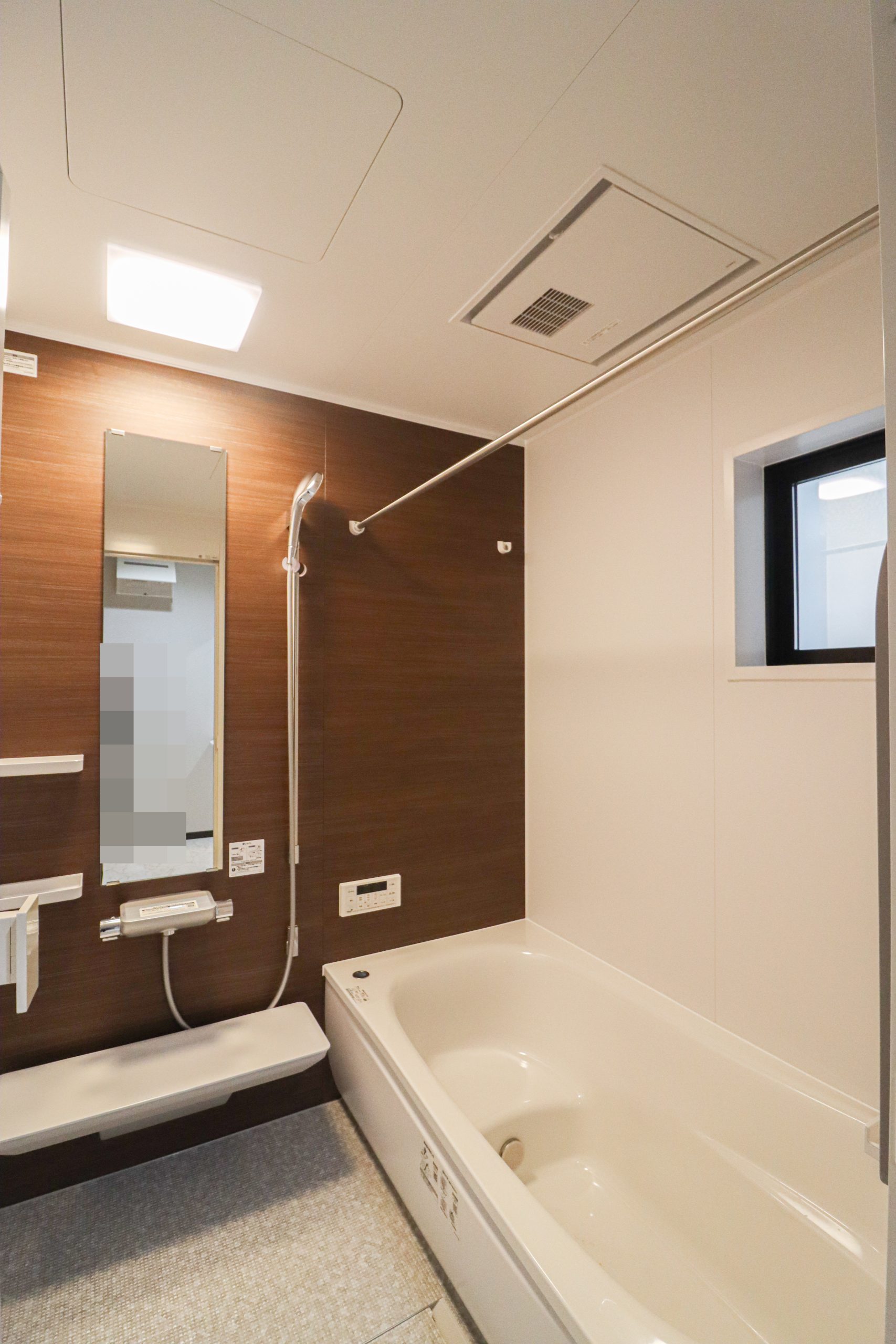 「ドリームタウン向日市物集女町五ノ坪」阪急「洛西口」駅徒歩6分でお家の裏側はマンションの駐車場で開放感たっぷり♪