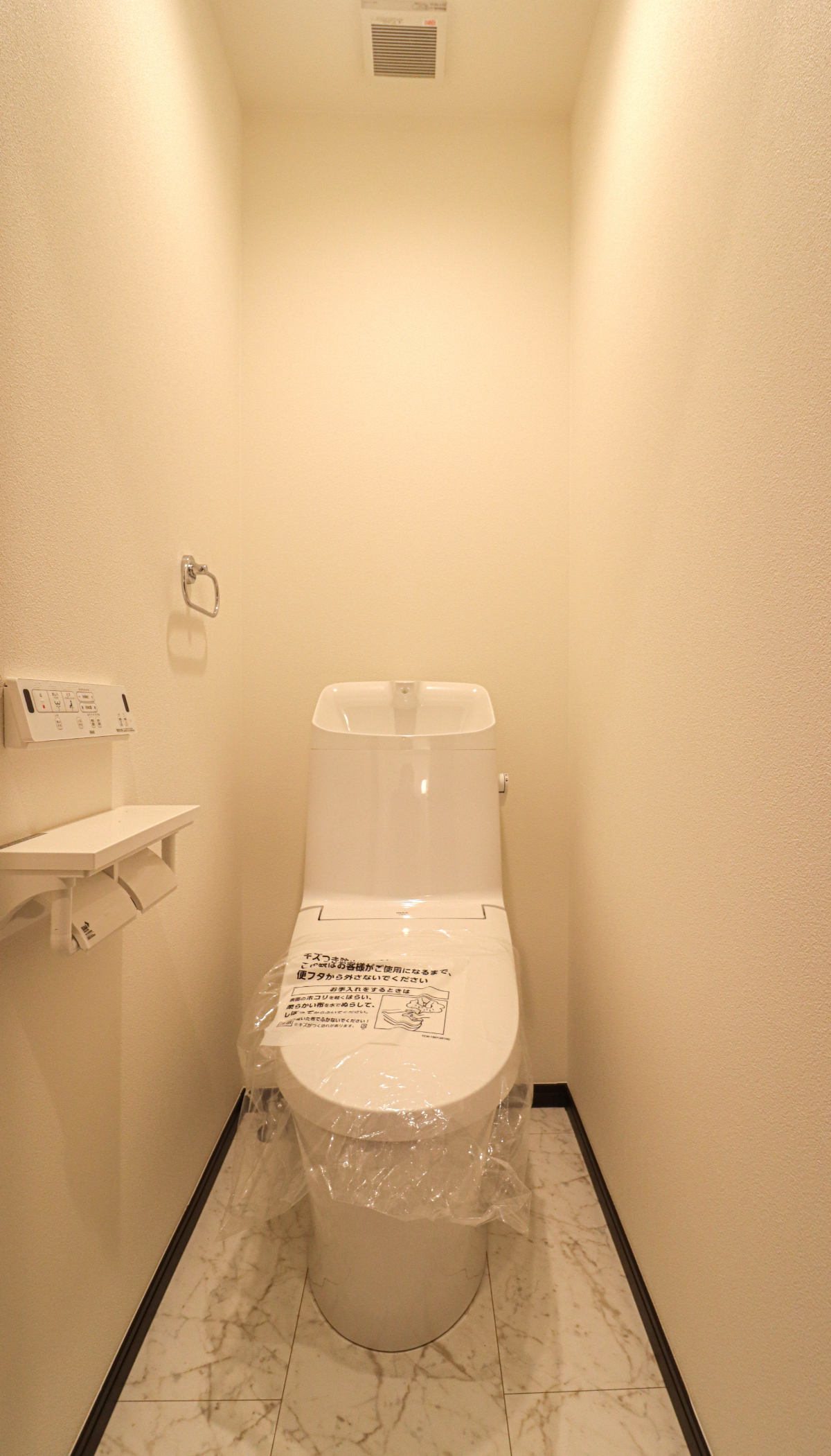 「ドリームタウン宇治市大久保平盛」ぽかぽか南向きで自然光は入る、明るいお家🏠