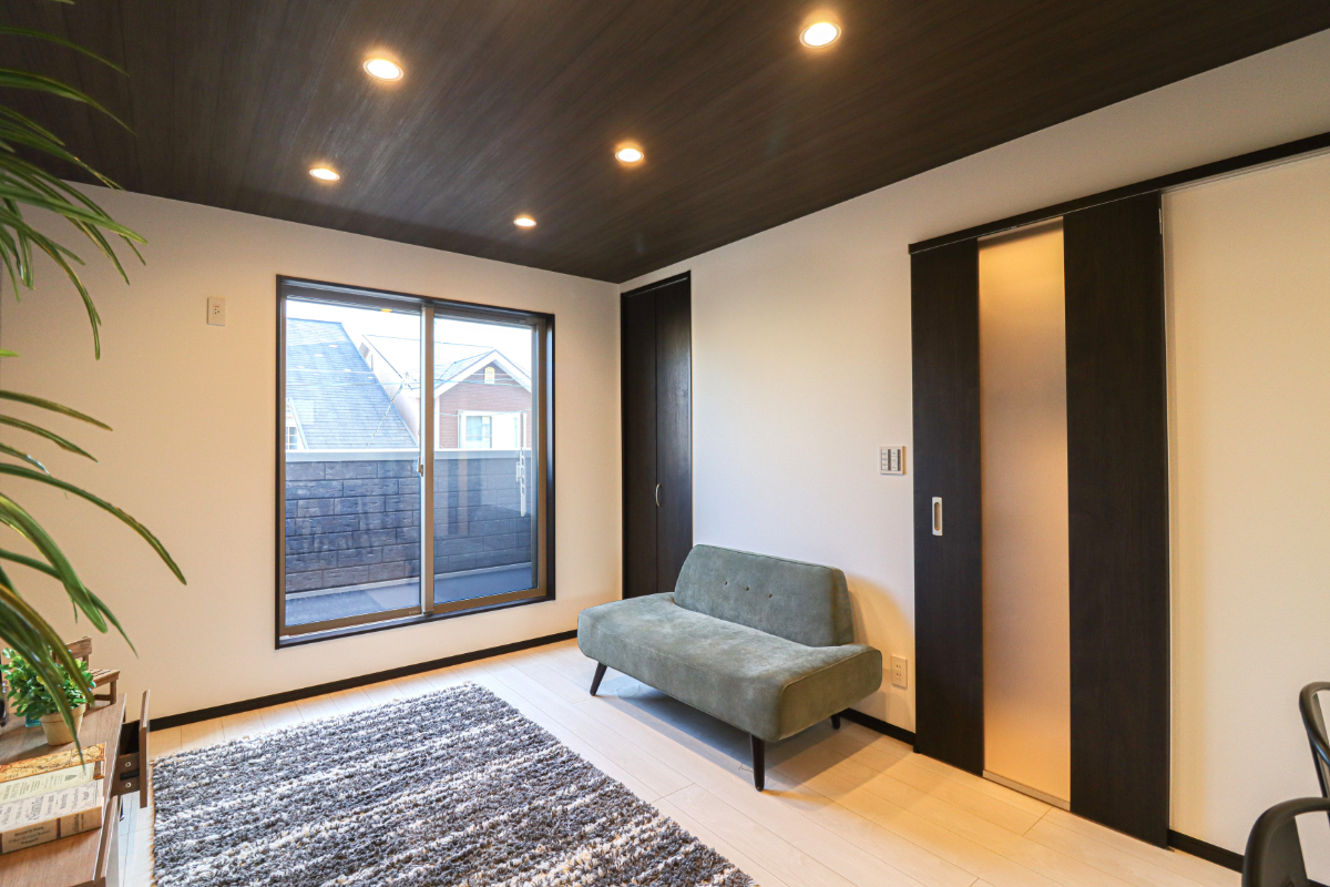 「ドリームタウン宇治市大久保平盛」ぽかぽか南向きで自然光は入る、明るいお家🏠